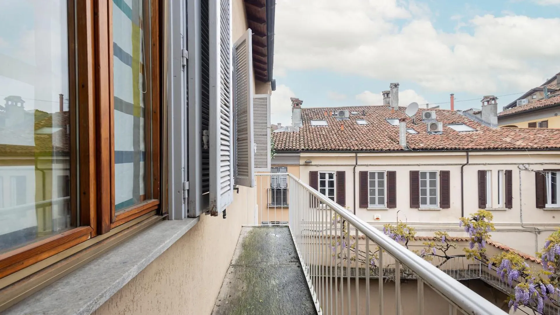 Apartment Pavia Centro Storico Appartamento Vista Duomo Italy
